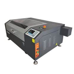 Biurkowa wycinarka laserowa CO2 - z boku
