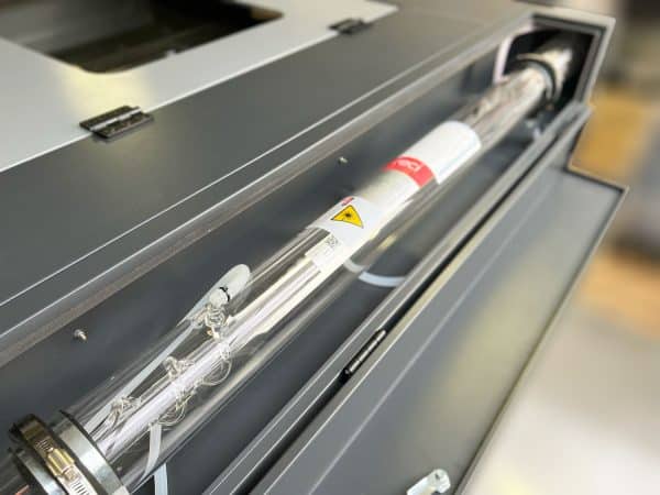Produkcja laserowa grawerka CO2 i maszyna do cięcia laserowego laserbuix