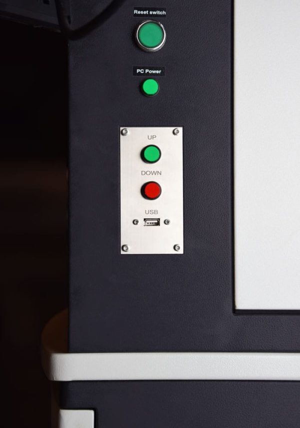 Zamknięty panel boczny lasera z włókna szklanego