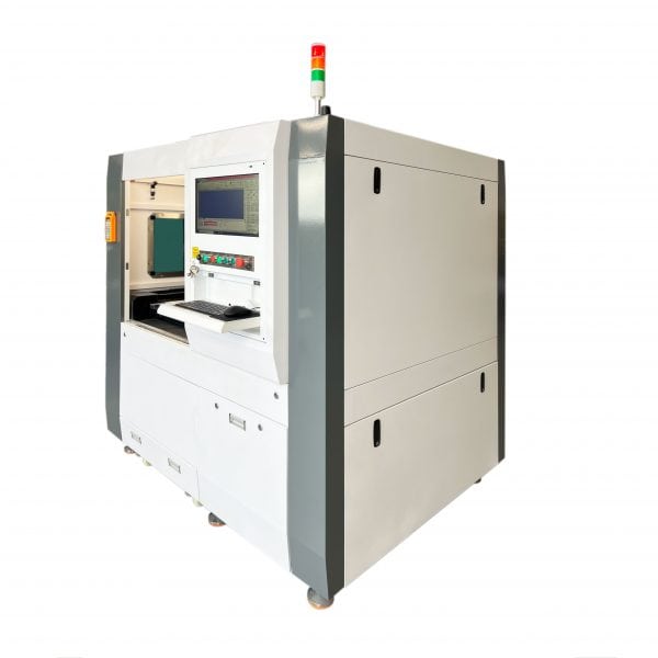 MQ FC6060 wycinarka laserowa z włókna metalowego widok z boku po prawej stronie