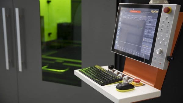 Obsługa wycinarki laserowej do metalu
