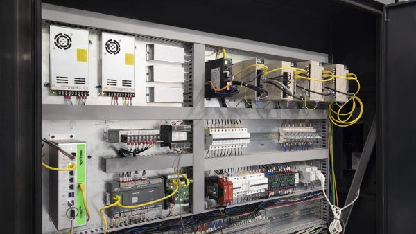 Metalowa obudowa elektroniki do wycinarki laserowej